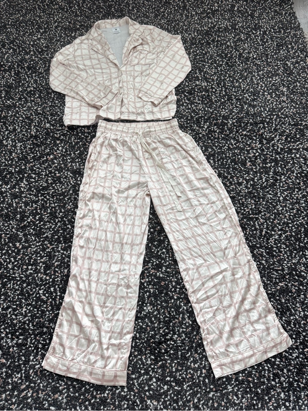LATES by Kate Satin Pajama Lounge Set Blush Pink Size Medium